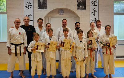Erfolgreiche Kyu-Prüfungen im Karate beim PSV Aalen